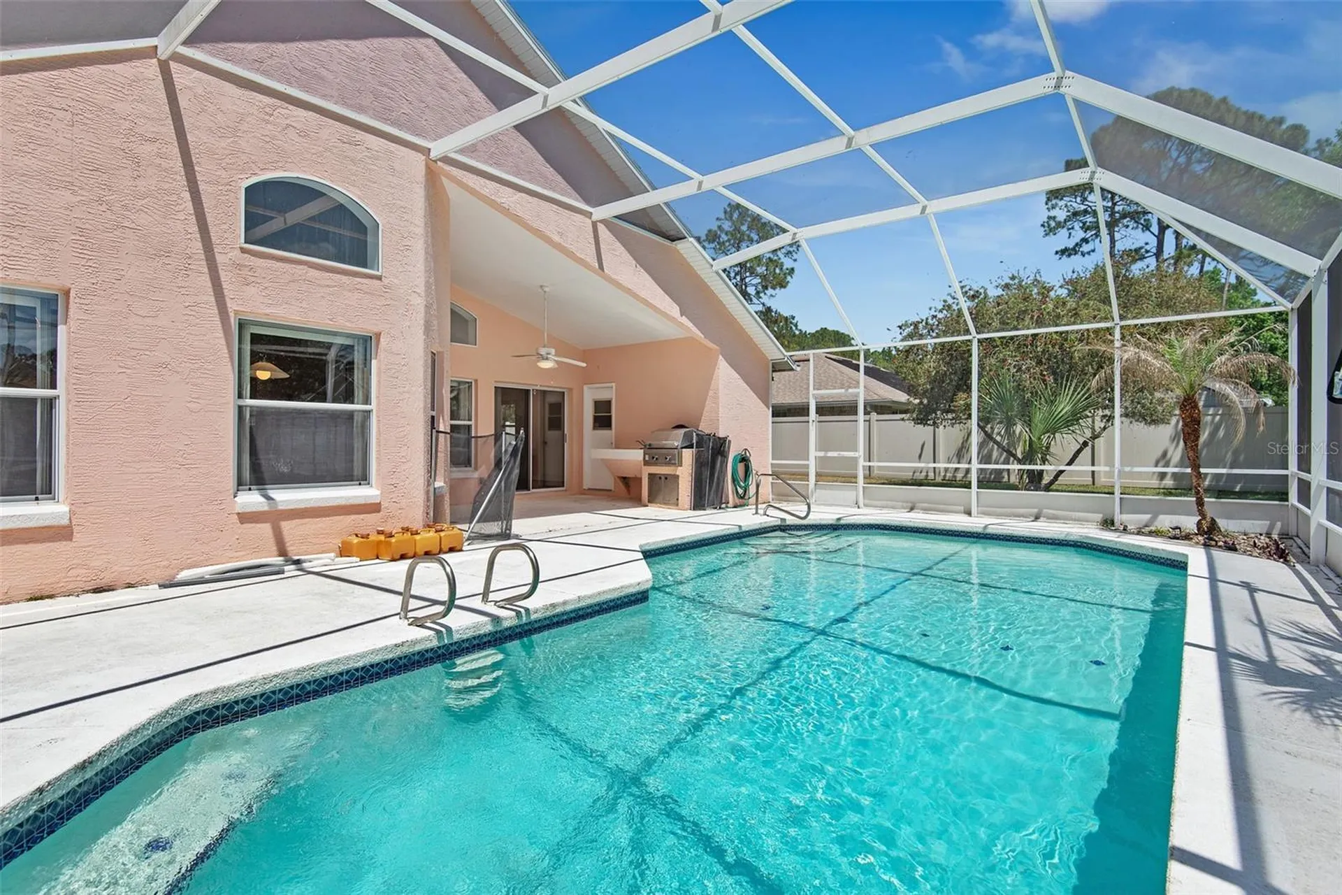 16 Woodston Lane Palm Coast FL 32164
