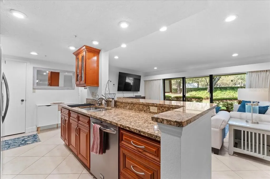 36750 Us Highway 19 Palm Harbor FL 34683