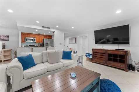 36750 Us Highway 19 Palm Harbor FL 34683