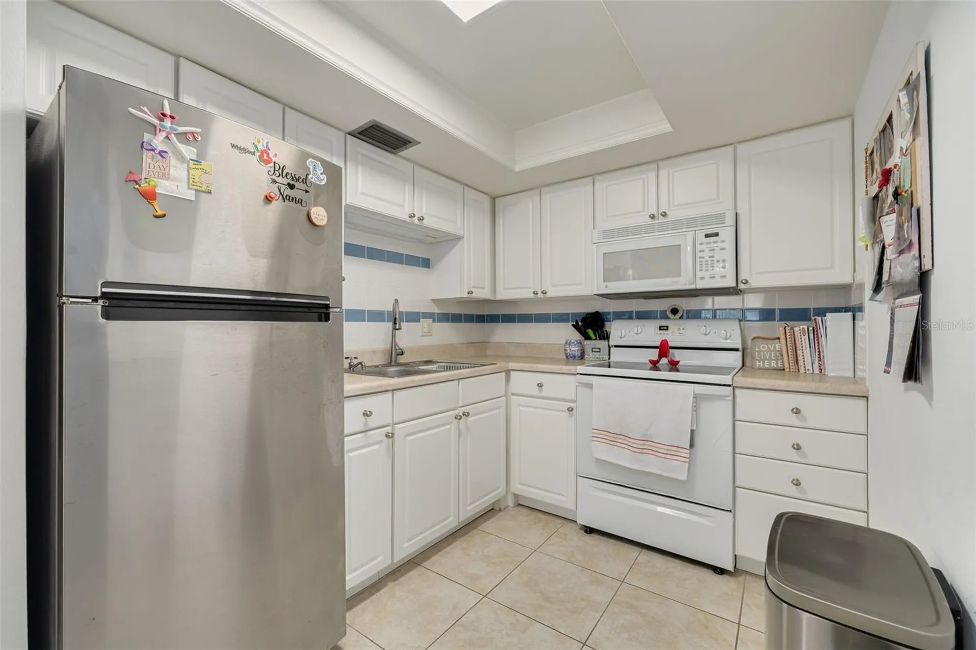 1001 77th Avenue N St Petersburg FL 33702