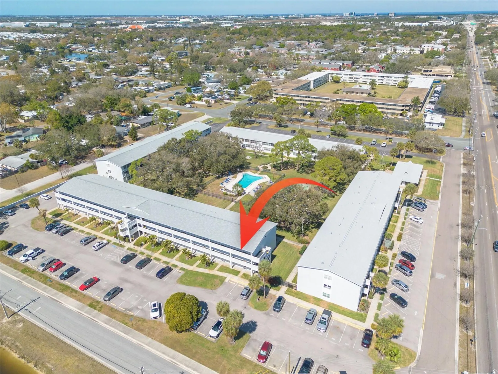 1001 77th Avenue N St Petersburg FL 33702