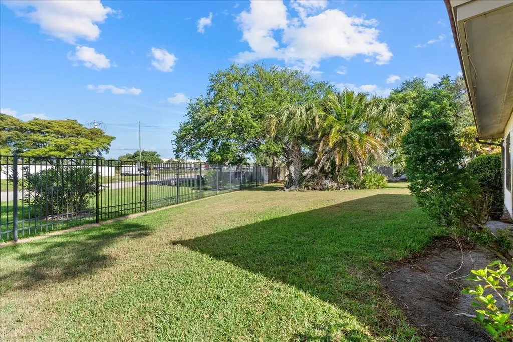 6304 Sun Eagle Lane Bradenton FL 34210