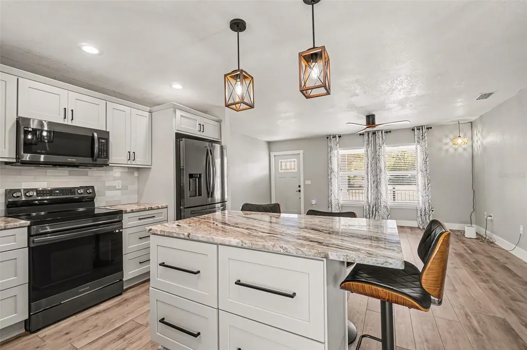 410 E Henry Street Punta Gorda FL 33950
