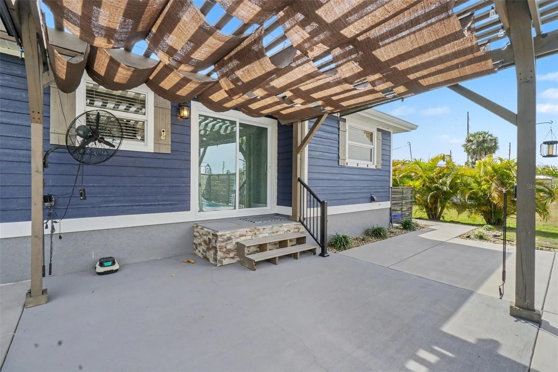 410 E Henry Street Punta Gorda FL 33950