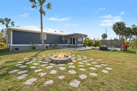 410 E Henry Street Punta Gorda FL 33950