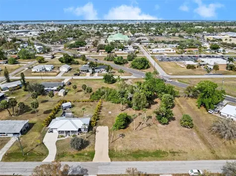 410 E Henry Street Punta Gorda FL 33950