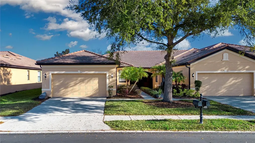 317 Seneca Falls Drive Apollo Beach FL 33572
