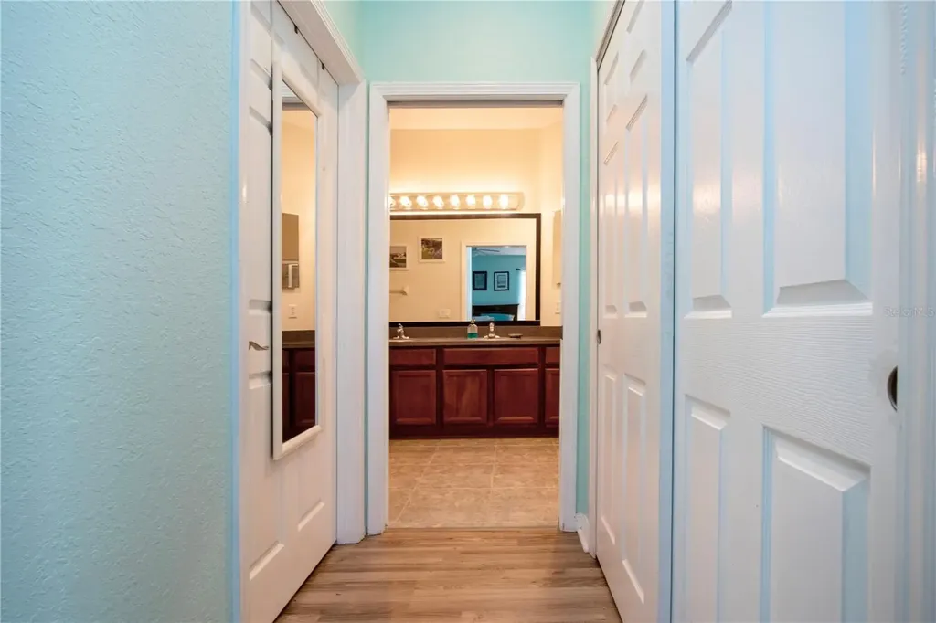 317 Seneca Falls Drive Apollo Beach FL 33572