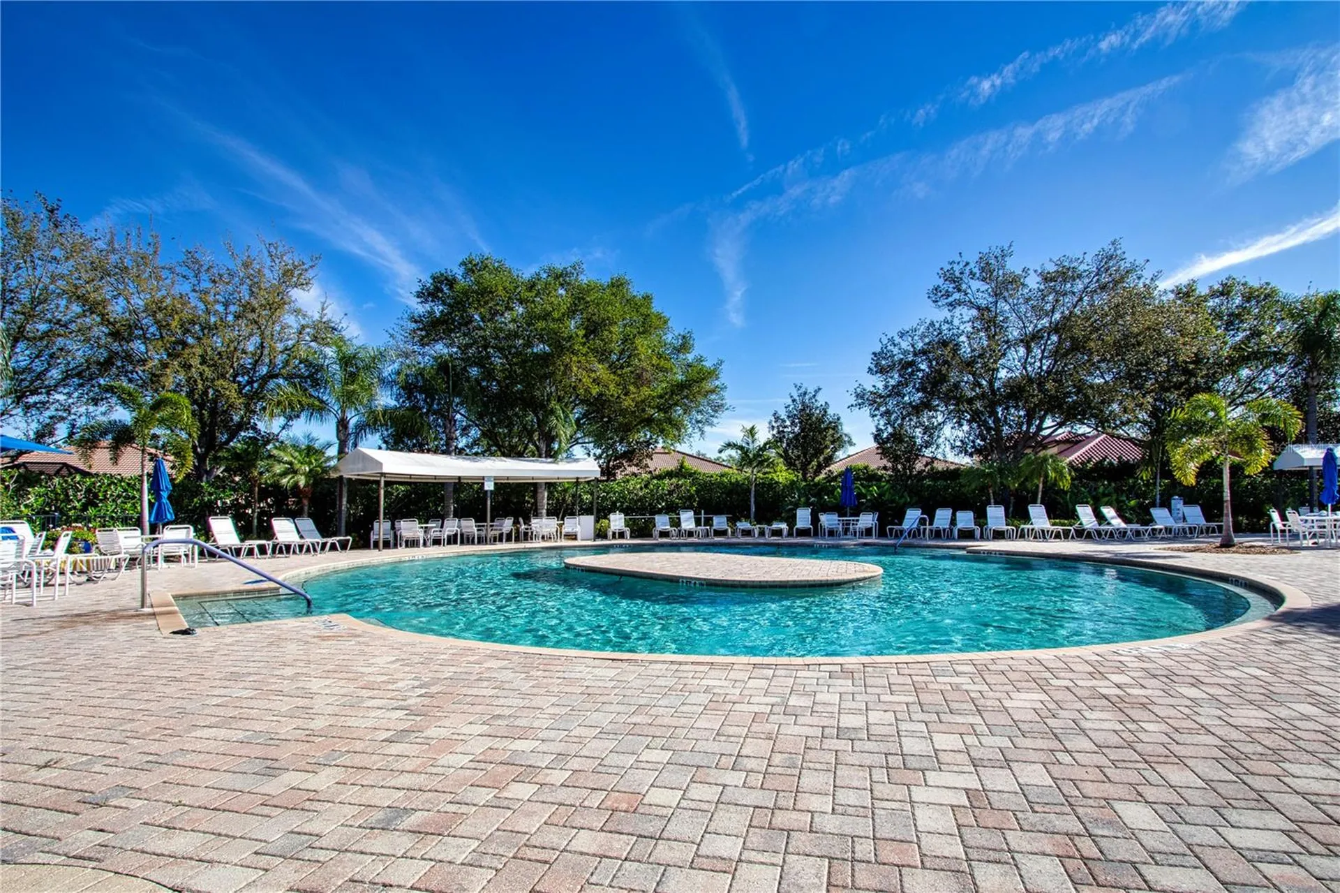 317 Seneca Falls Drive Apollo Beach FL 33572