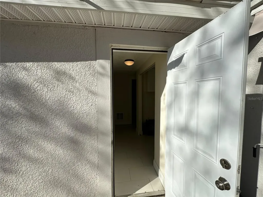 4305 E Henry Avenue Tampa FL 33610