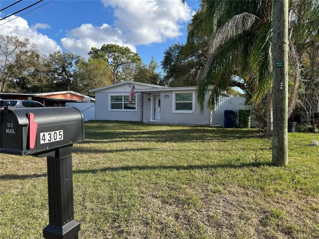 4305 E Henry Avenue Tampa FL 33610