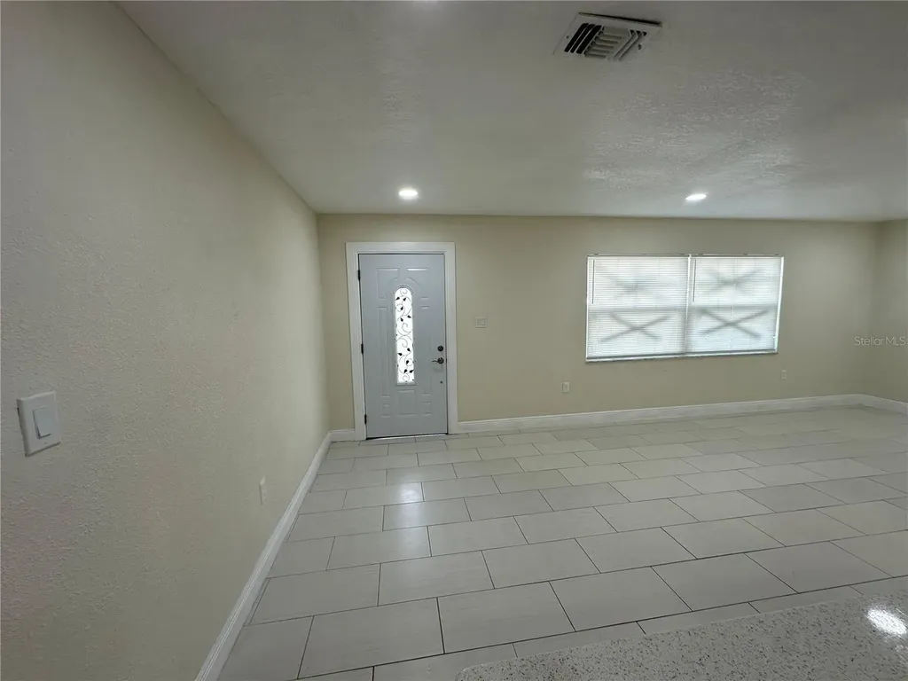 4305 E Henry Avenue Tampa FL 33610
