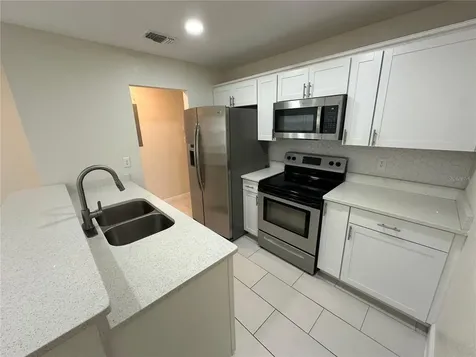 4305 E Henry Avenue Tampa FL 33610