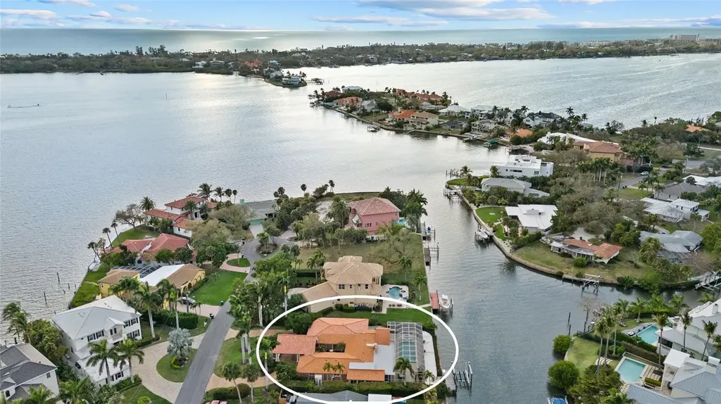 1749 Sandalwood Drive Sarasota FL 34231