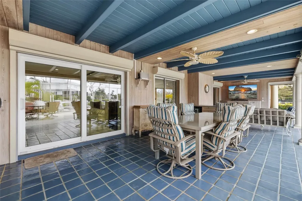 1749 Sandalwood Drive Sarasota FL 34231