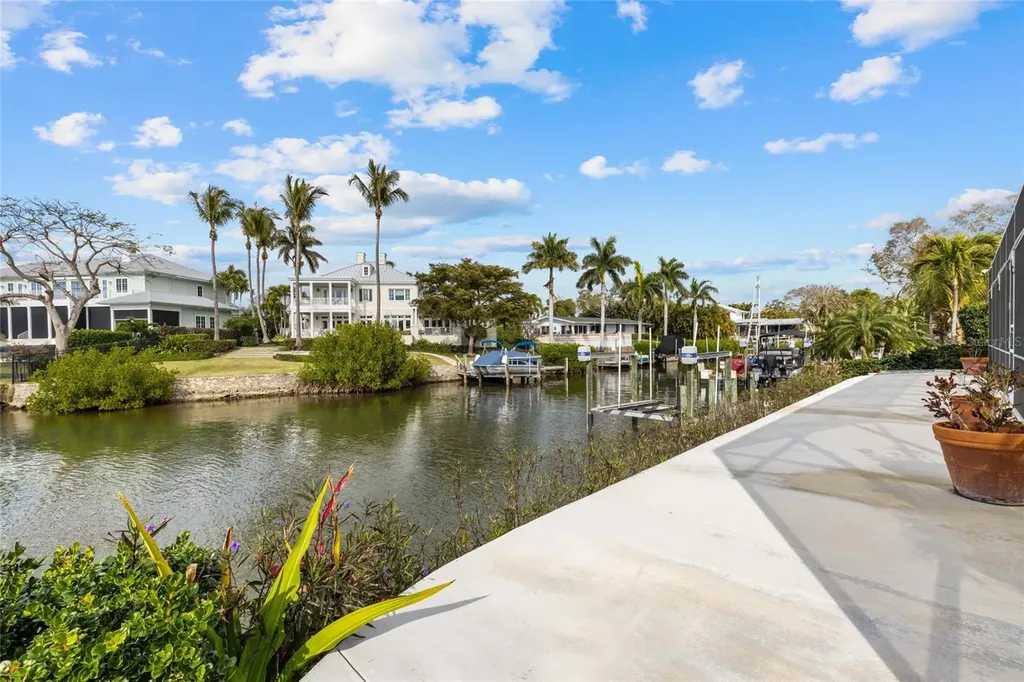 1749 Sandalwood Drive Sarasota FL 34231