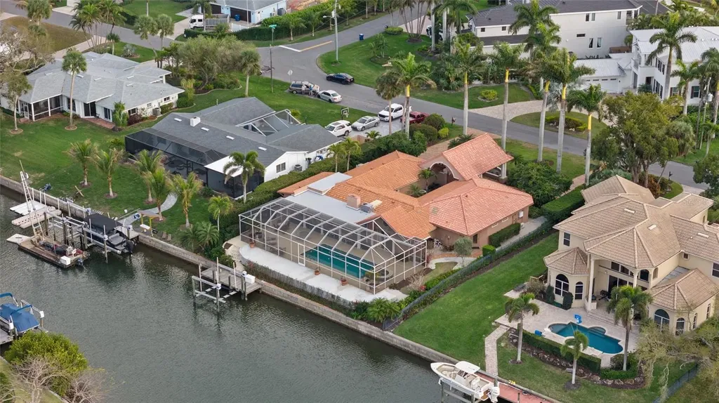 1749 Sandalwood Drive Sarasota FL 34231