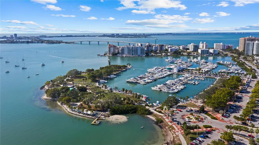 1749 Sandalwood Drive Sarasota FL 34231