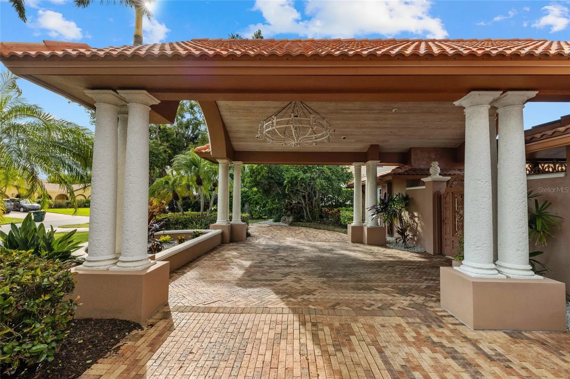 1749 Sandalwood Drive Sarasota FL 34231