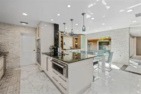 1749 Sandalwood Drive Sarasota FL 34231