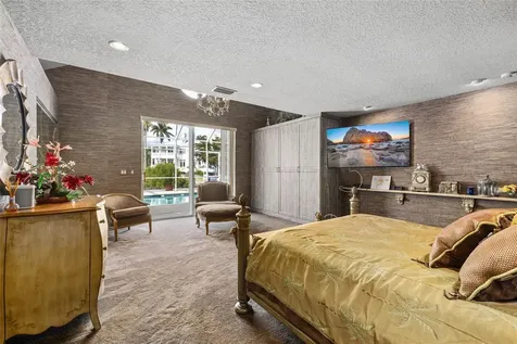 1749 Sandalwood Drive Sarasota FL 34231