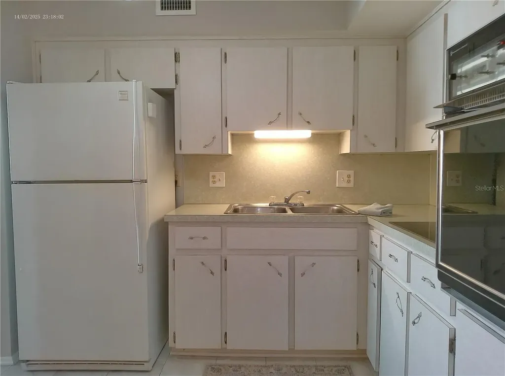 2456 Ecuadorian Way Clearwater FL 33763