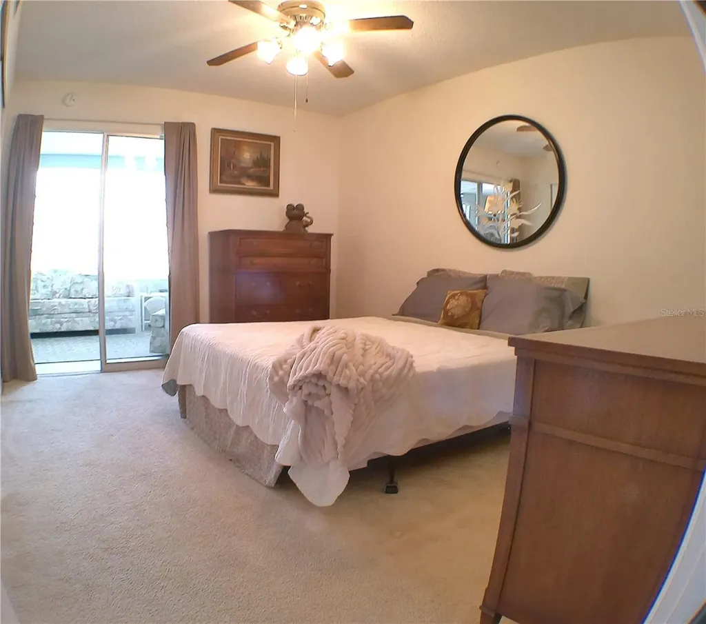 2456 Ecuadorian Way Clearwater FL 33763