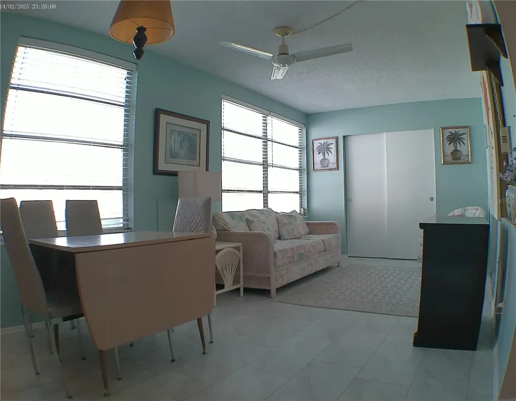 2456 Ecuadorian Way Clearwater FL 33763