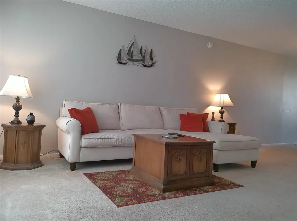 2456 Ecuadorian Way Clearwater FL 33763