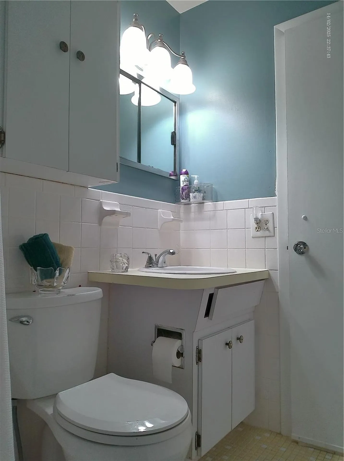 2456 Ecuadorian Way Clearwater FL 33763