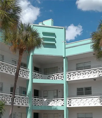 2456 Ecuadorian Way Clearwater FL 33763