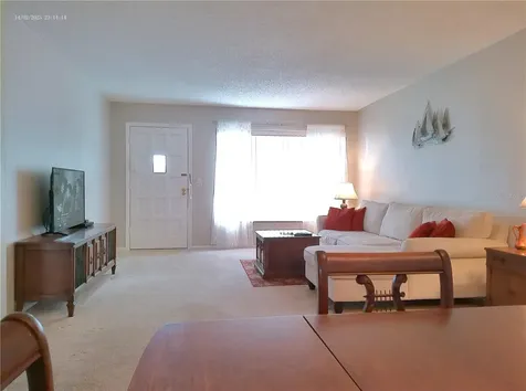 2456 Ecuadorian Way Clearwater FL 33763