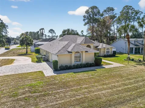 1 Burning Wick Place Palm Coast FL 32137
