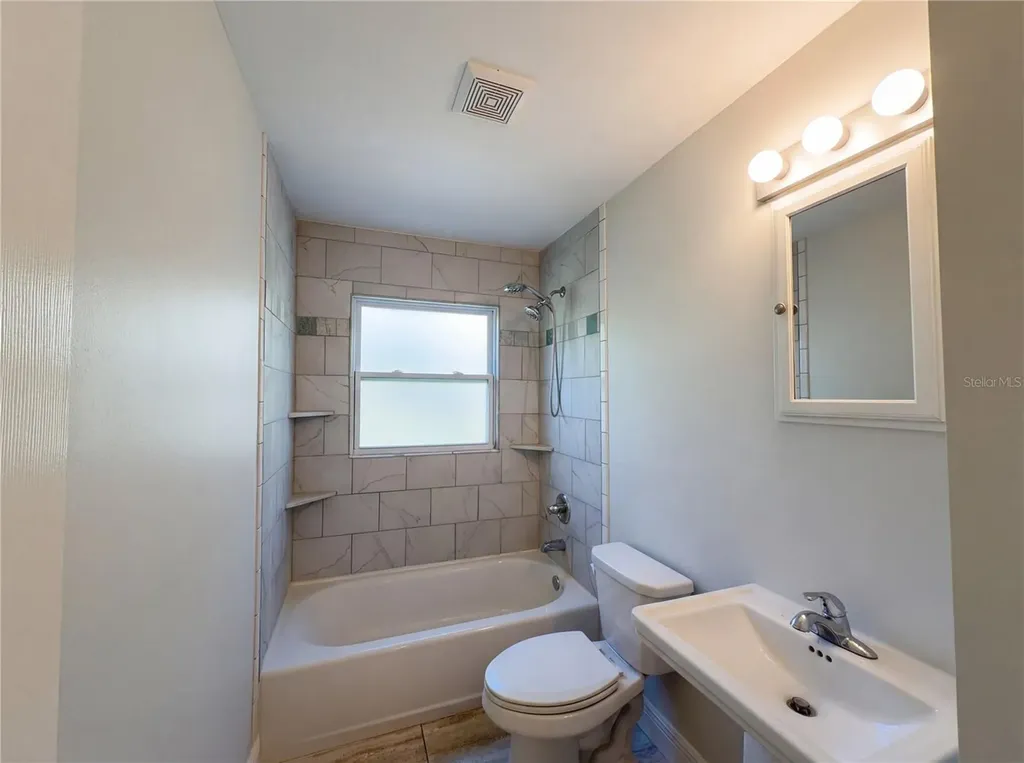 520 Sumner Avenue Orange City FL 32763
