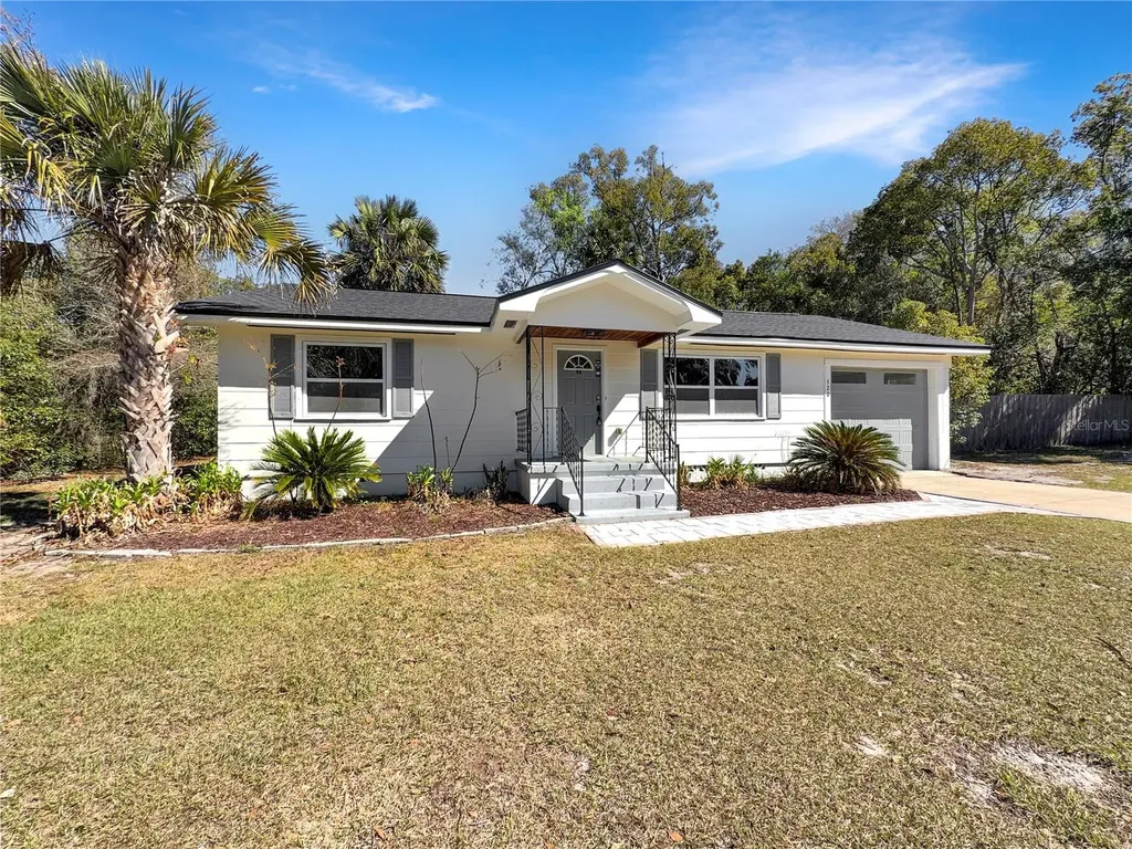 520 Sumner Avenue Orange City FL 32763