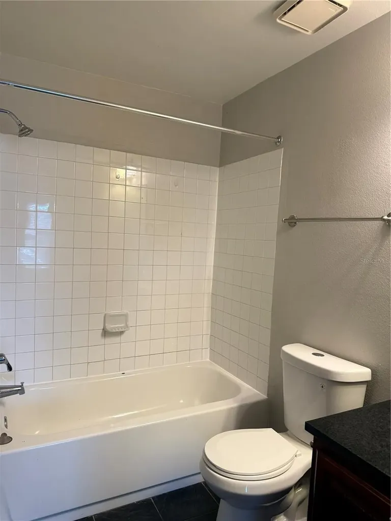 2019 Dixie Belle Drive Orlando FL 32812