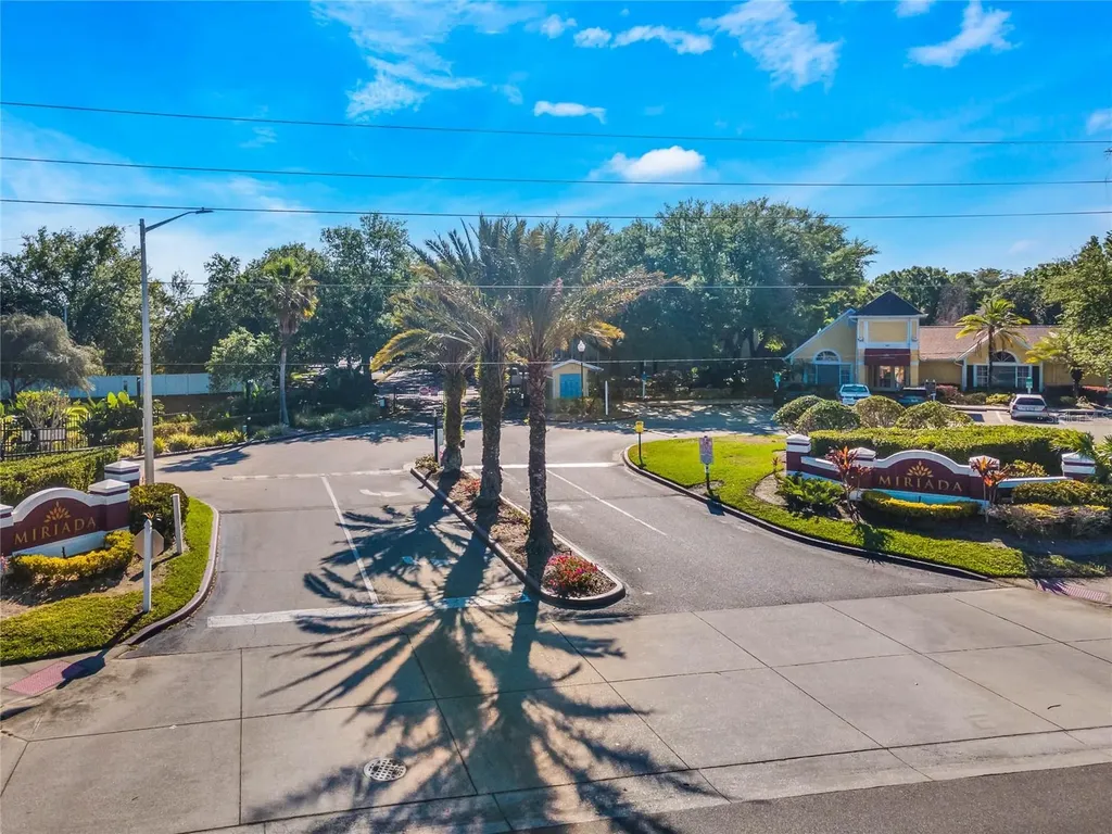 2019 Dixie Belle Drive Orlando FL 32812