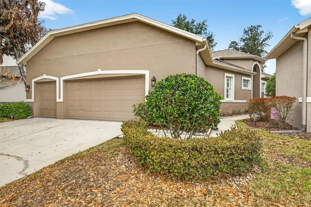 5215 Fairway One Drive Valrico FL 33596