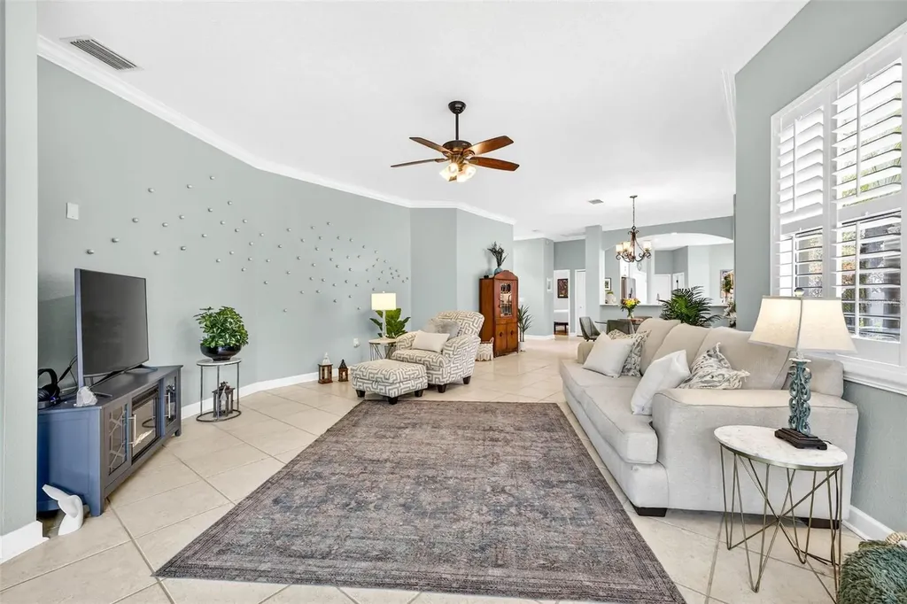 5215 Fairway One Drive Valrico FL 33596