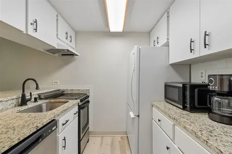 36750 Us Highway 19 N Palm Harbor FL 34684