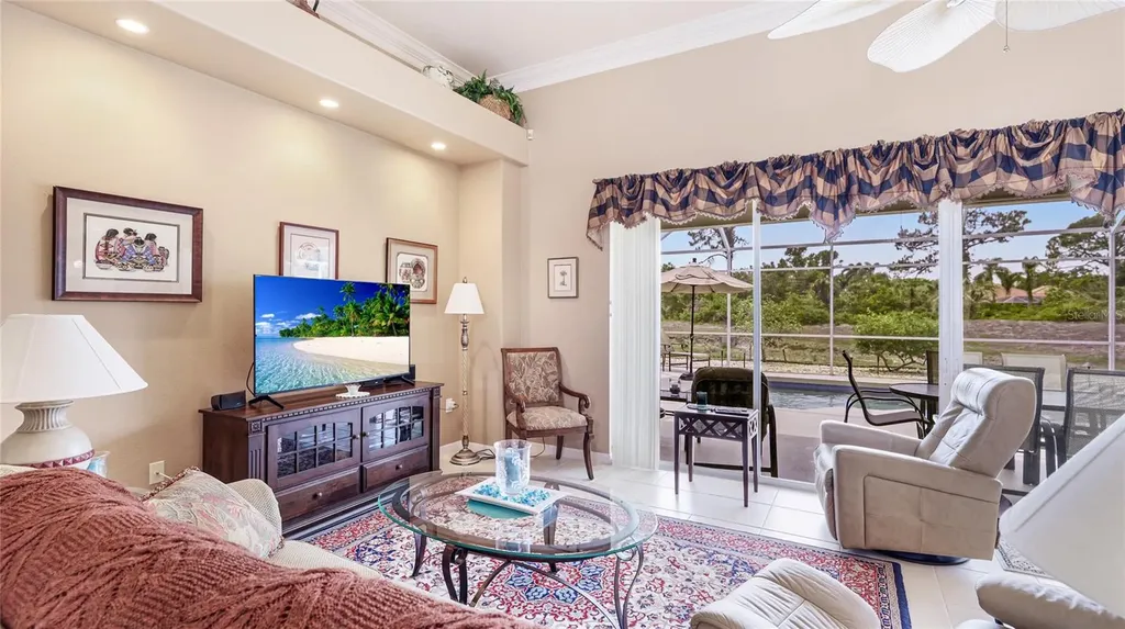 7126 Southgate Court Sarasota FL 34243
