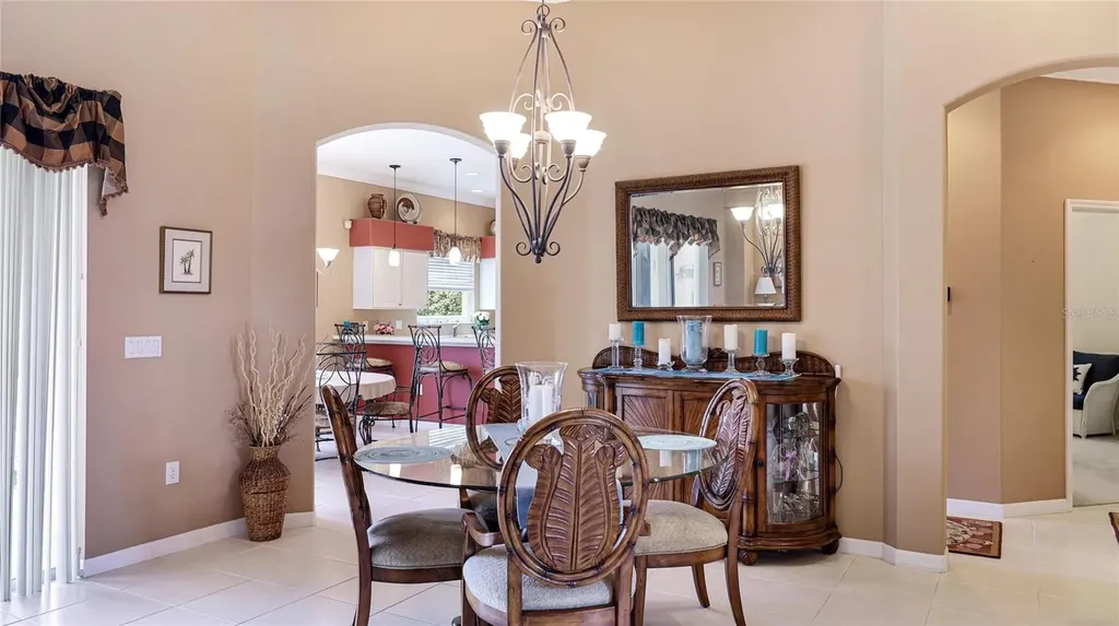 7126 Southgate Court Sarasota FL 34243