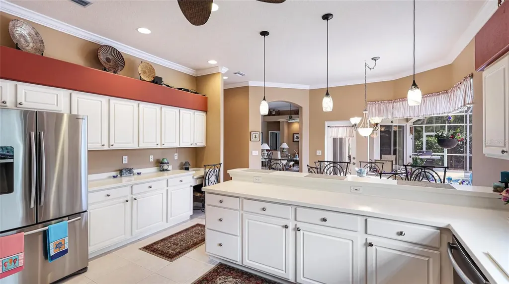 7126 Southgate Court Sarasota FL 34243