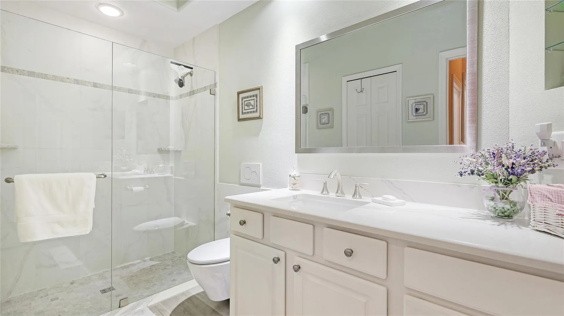 7126 Southgate Court Sarasota FL 34243