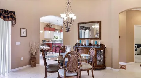 7126 Southgate Court Sarasota FL 34243