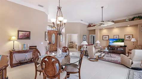 7126 Southgate Court Sarasota FL 34243