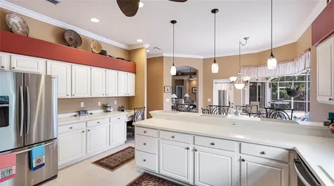 7126 Southgate Court Sarasota FL 34243