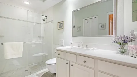 7126 Southgate Court Sarasota FL 34243