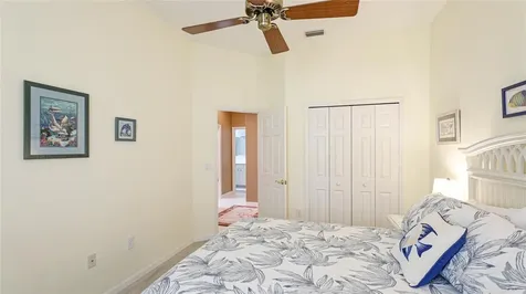 7126 Southgate Court Sarasota FL 34243