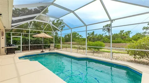 7126 Southgate Court Sarasota FL 34243